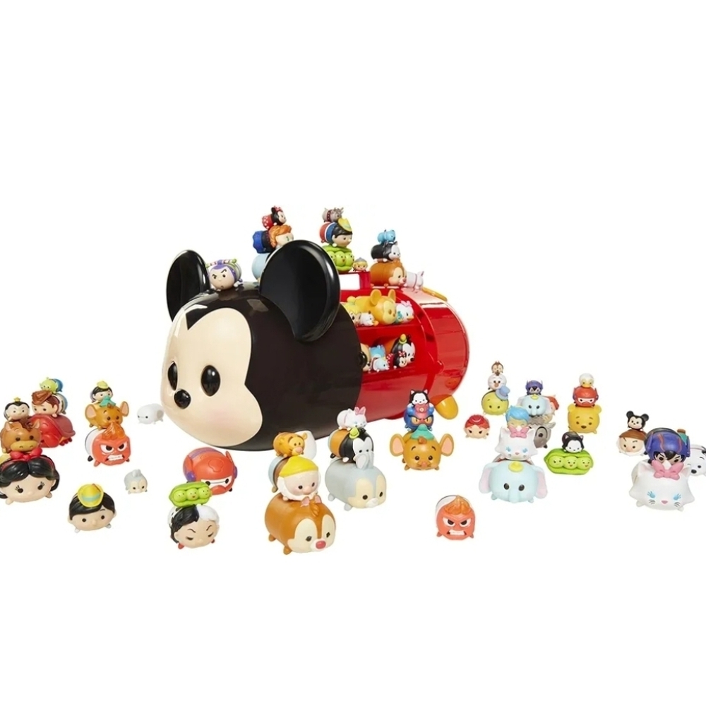 Disney Tsum Tsum Minnie Mouse Collectible Play Case With Multiple Figures